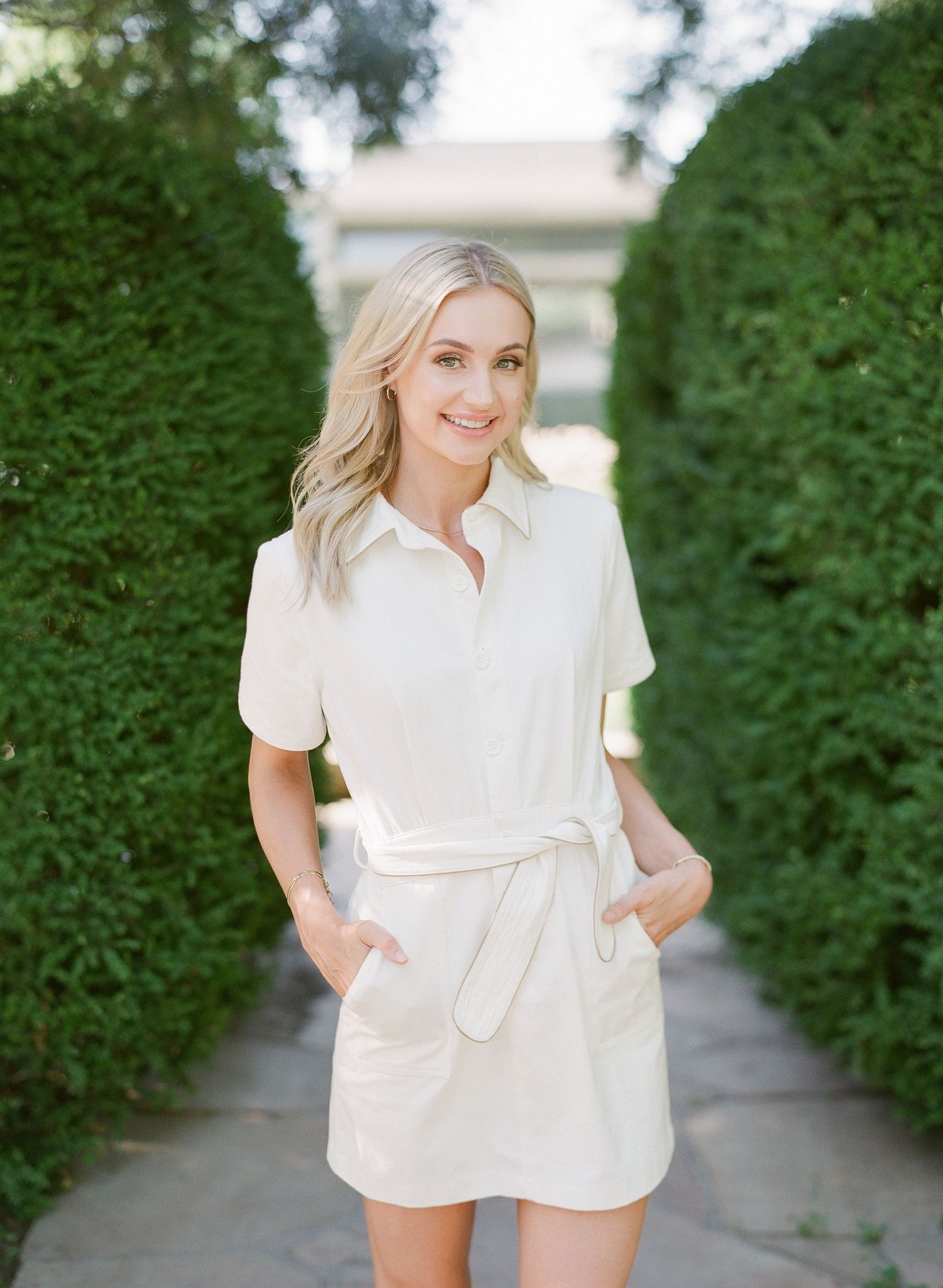 Des Moines Iowa Wedding Photographer at the Art Center Des Moines