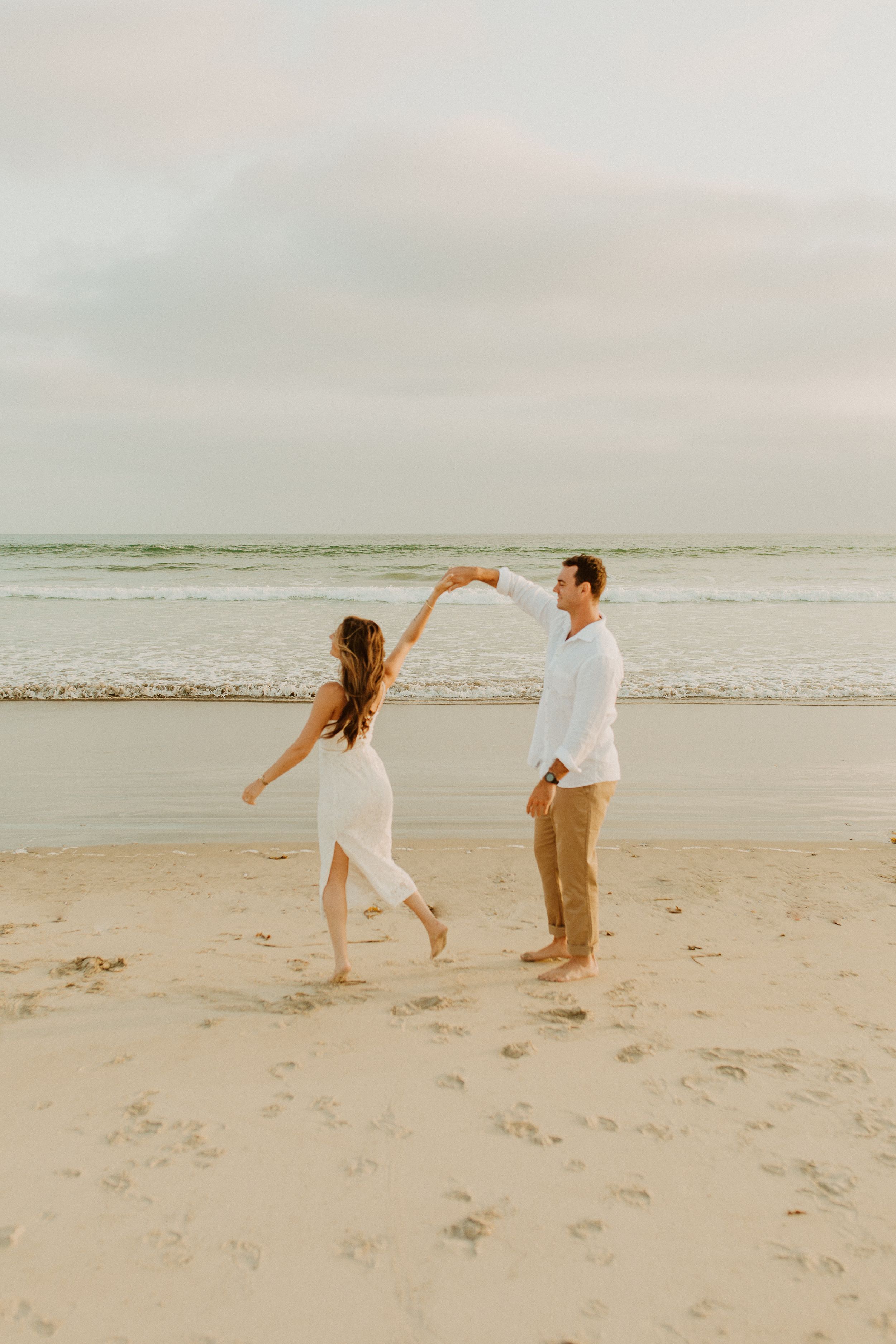 Oahu Couples Photographer | Oahu Wedding Photographer | Hawaii Wedding Photographer