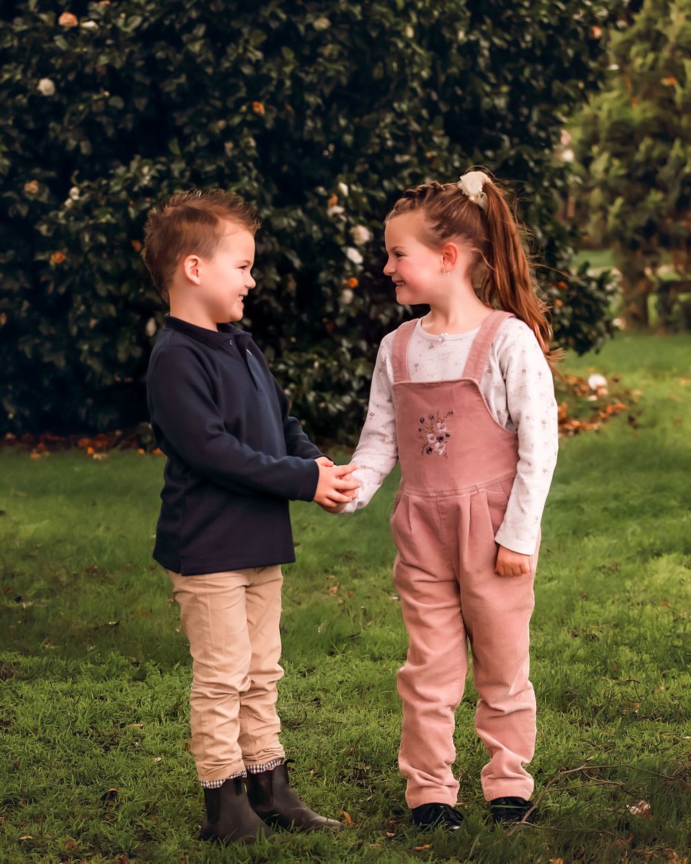 Palmerston North Newborn Baby Family Photographer. Farm