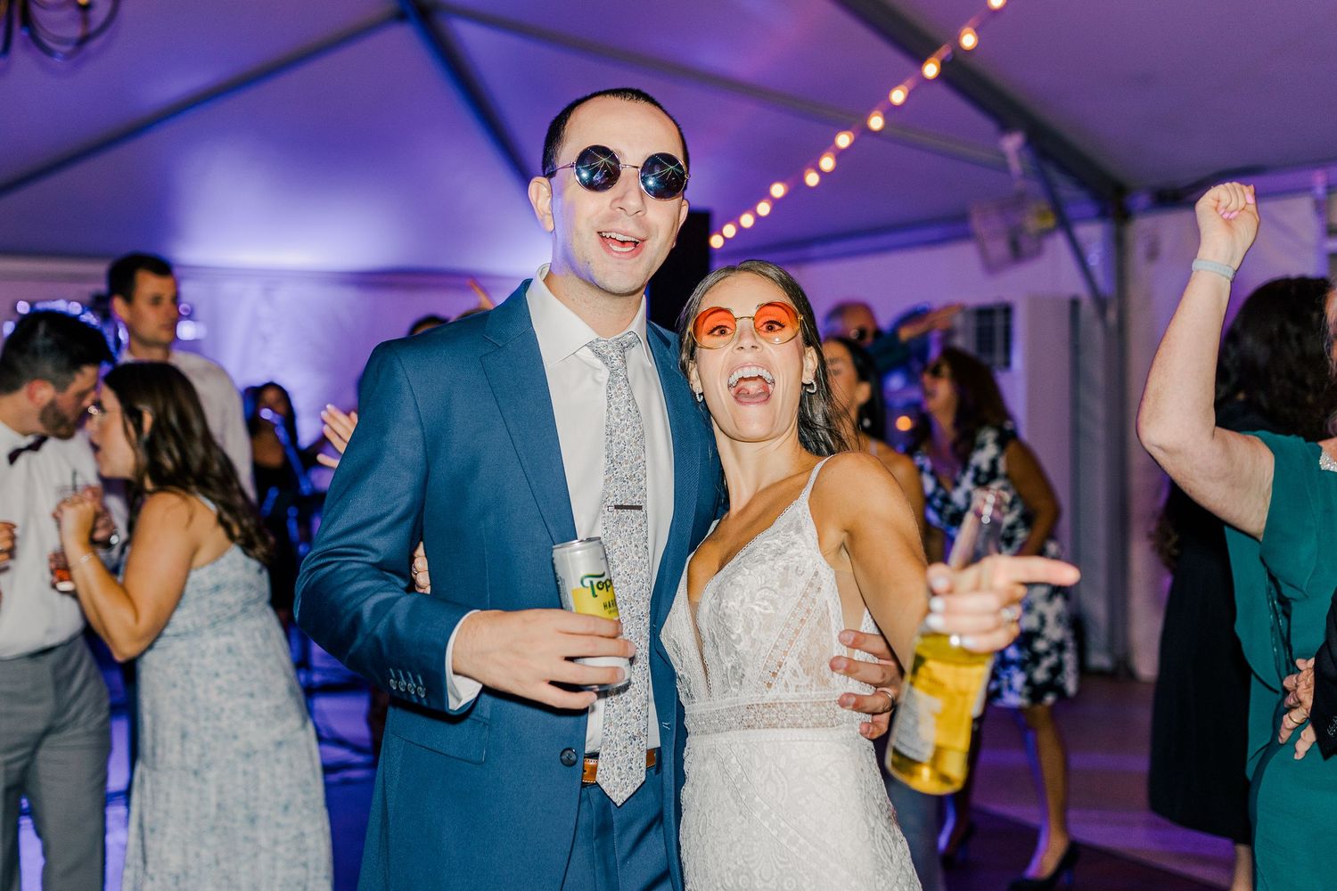RUST MANOR HOUSE LEESBURG VIRGINIA WEDDING PICTURES RECEPTION
