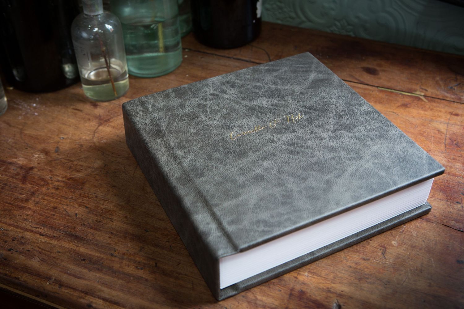 Folio Albums, Matted Album closed in grey