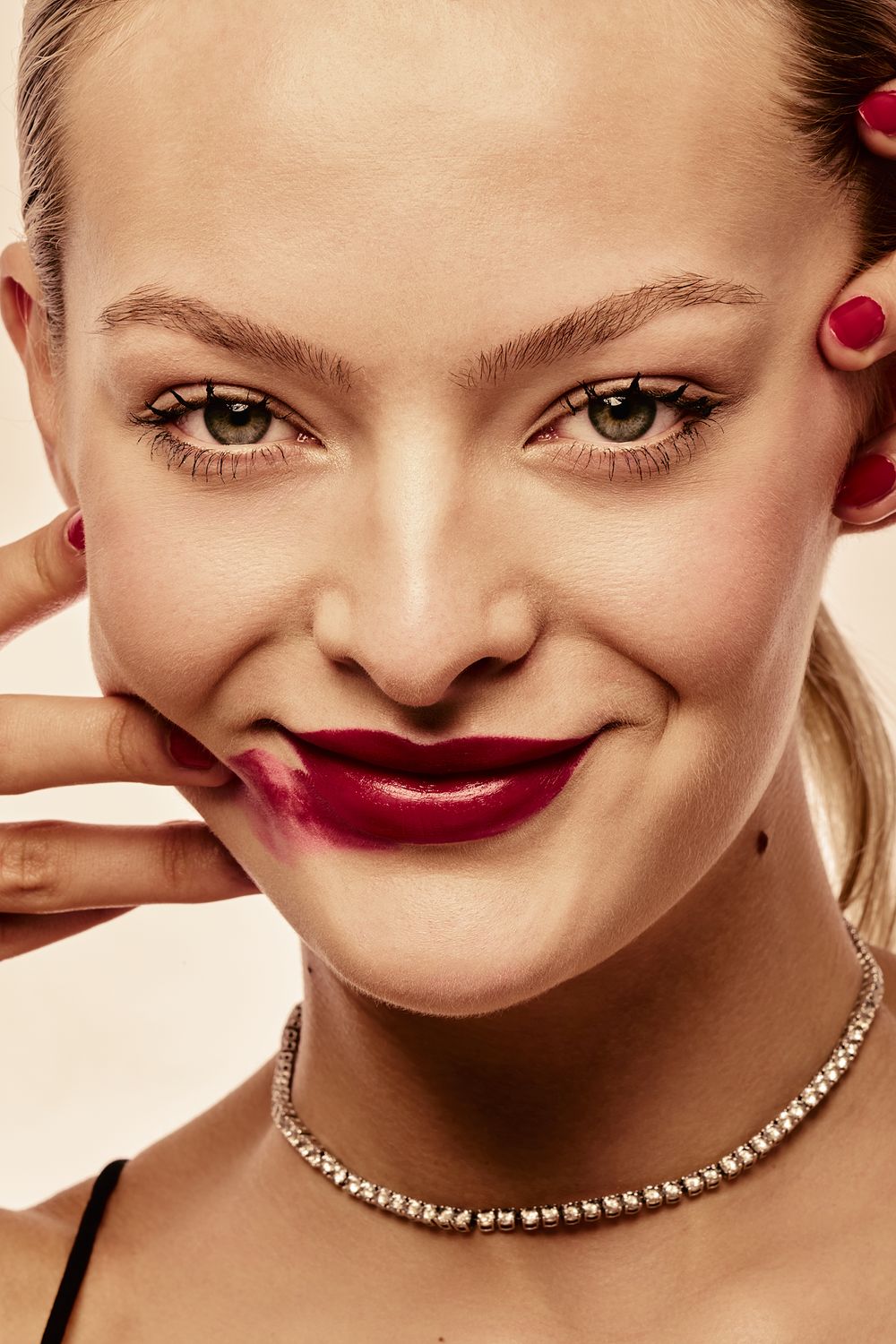 Red YSL Lipstick Beauty Photoshoot by Dominik Zky Photography