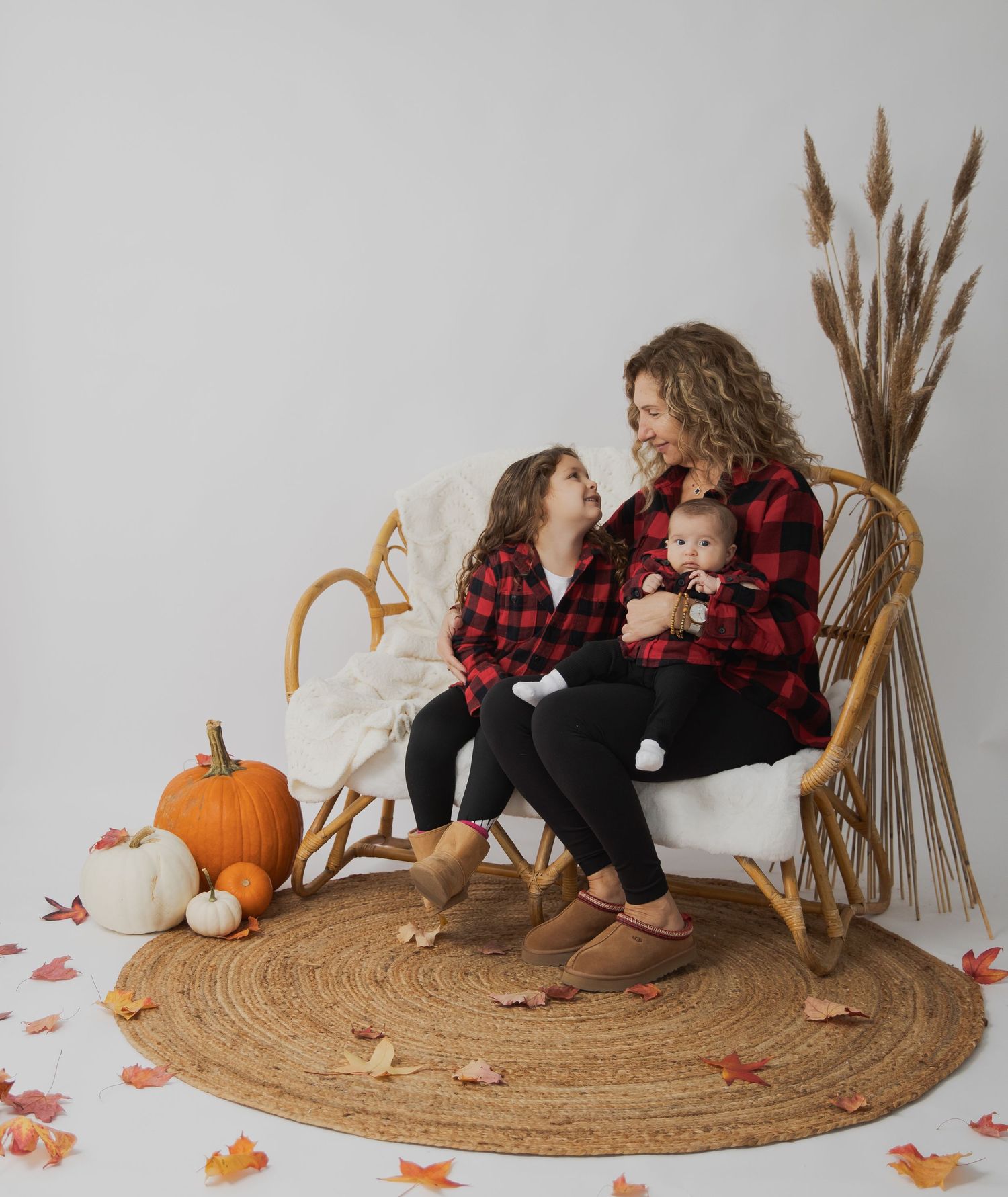 Lemos Family Fall Shoot in Studio | Niagara Photography | Welland Photography | St. Catharines Photography