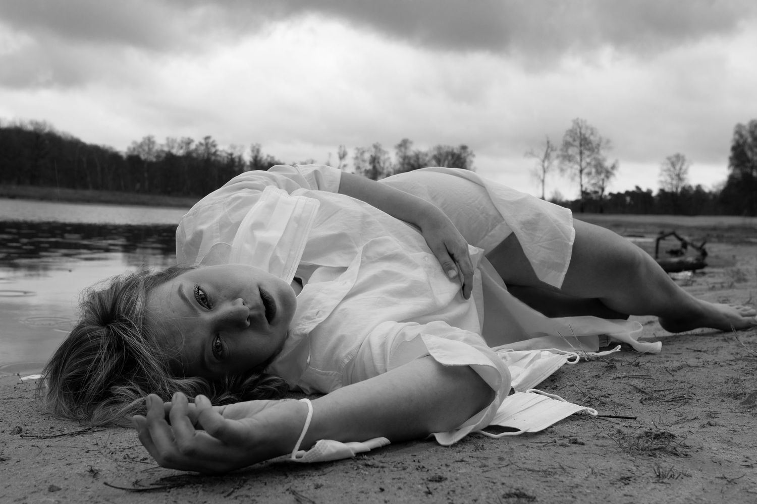 Kyra Trouw Fotografie | Puur, verhalend & liefdevol | Afstudeer traject 'TRAPPED'