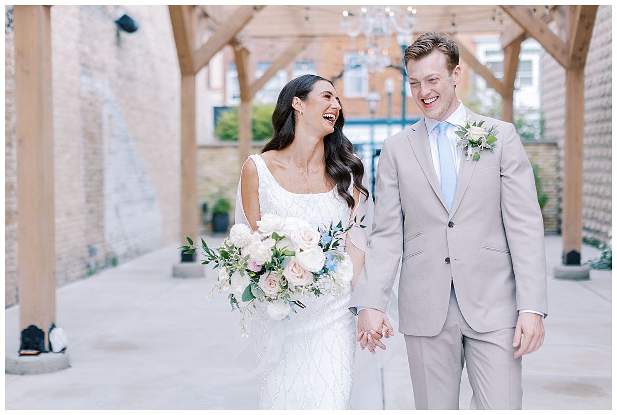 Mercantile Hall Wedding / Best Wisconsin Wedding Photographer