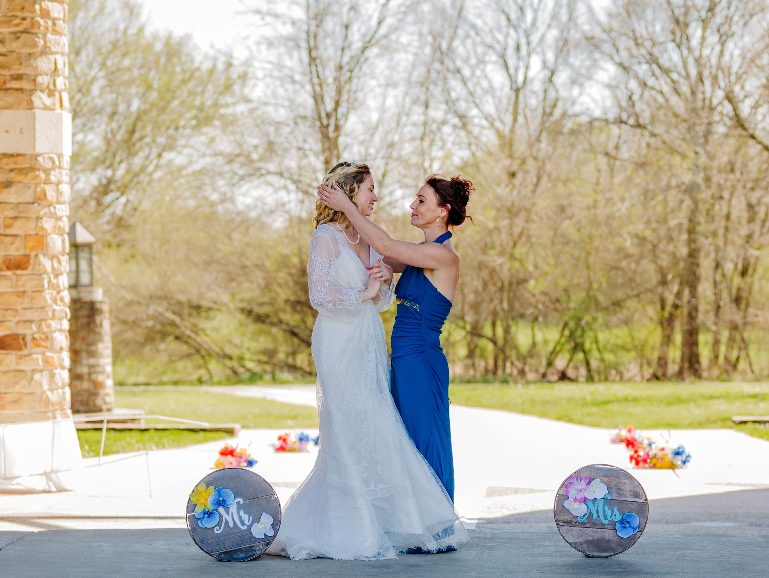 Wedding photos, DFW, Rockwall, Dallas, Richardson, Plano, Kaufman, Forney, Royse City, Greenville, Fate
