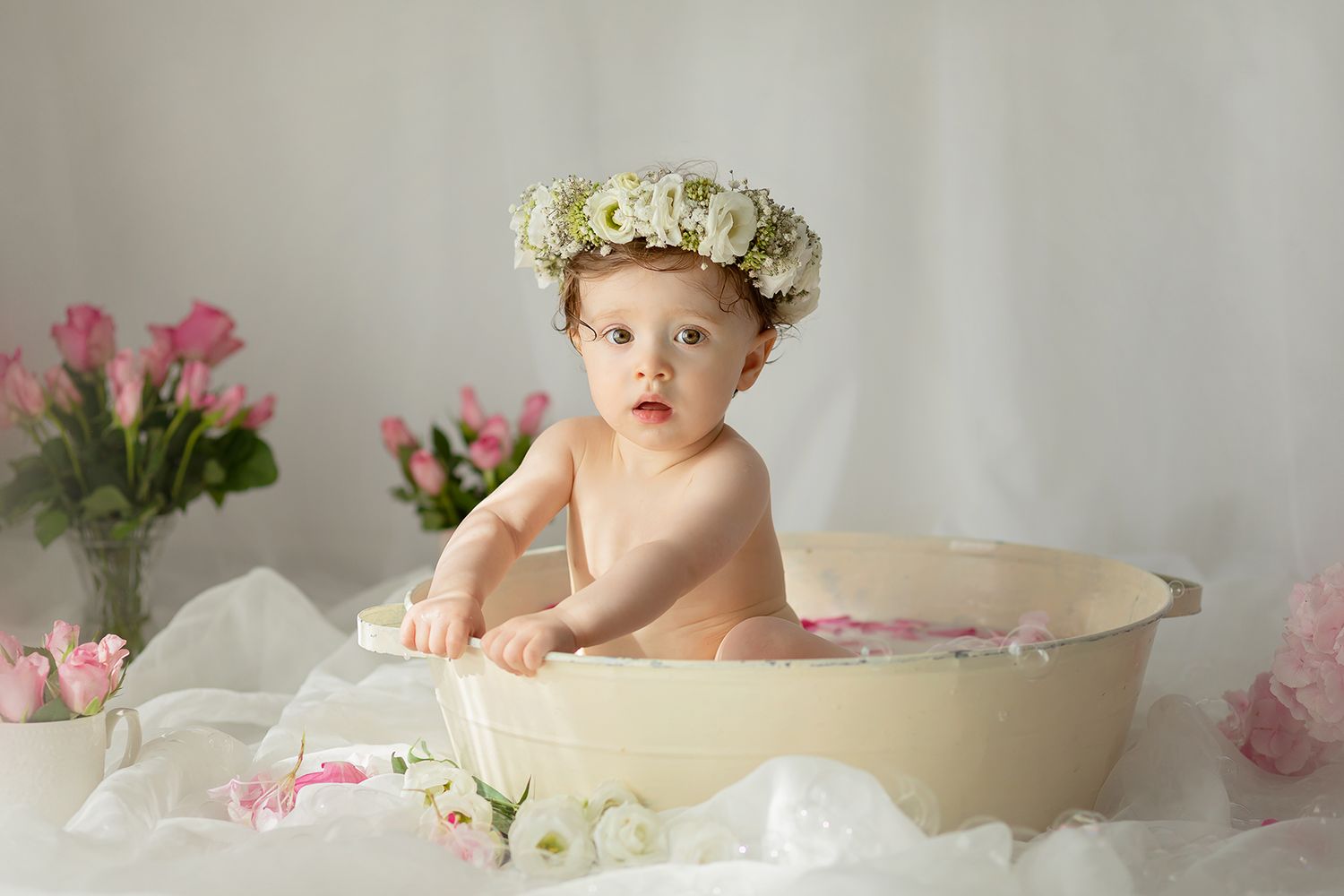 Sedinta foto cake smash Timisoara - prima aniversare fotograf Madalina Craciun