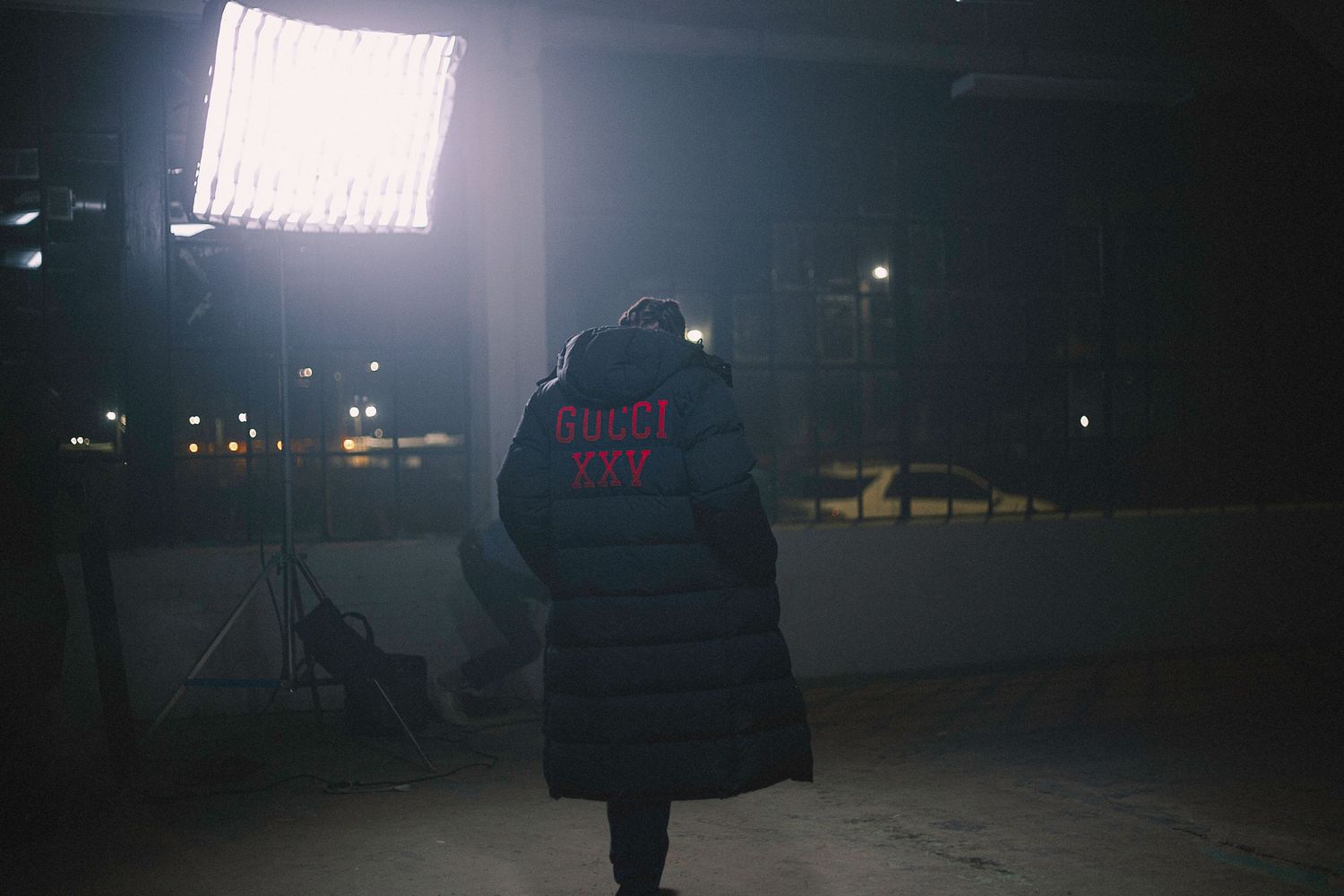 Lil Baby on set for music video