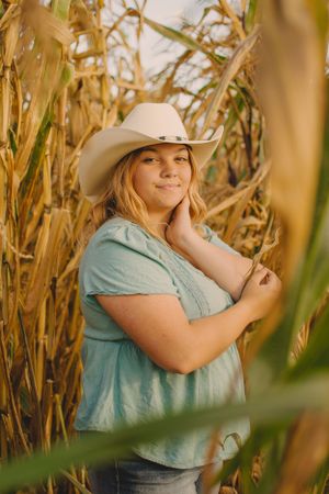 Bauman Farm Gervais Oregon Washington PNW Senior Photographer Pumpkin Patch Portraits