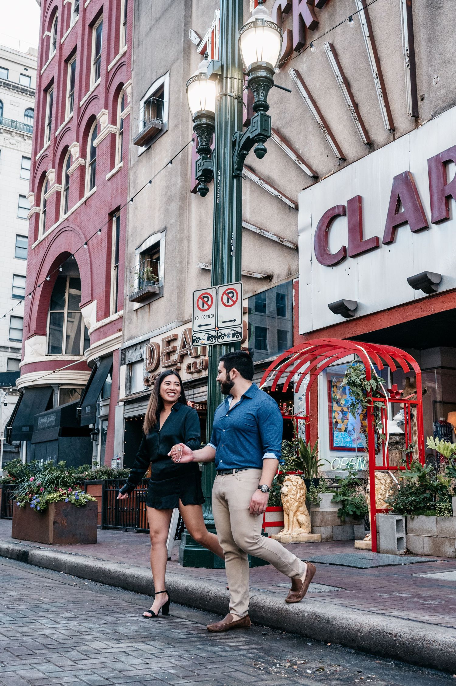 Htownliv: A Houston Love Story - o8jar1q