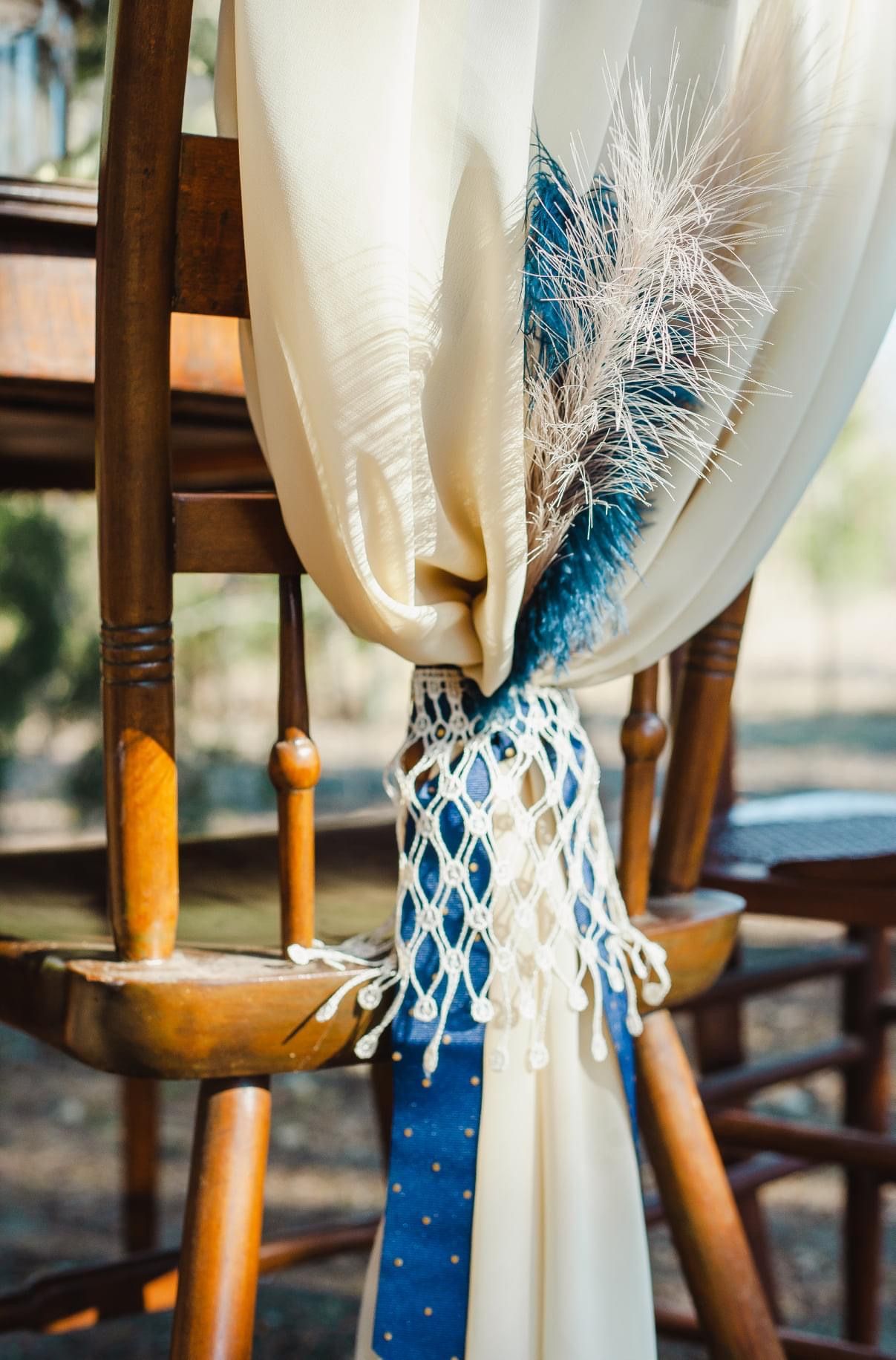 blue, Wedding Color Palettes, blue wedding colors, feather wedding decor, gypsy wedding, elegant wedding