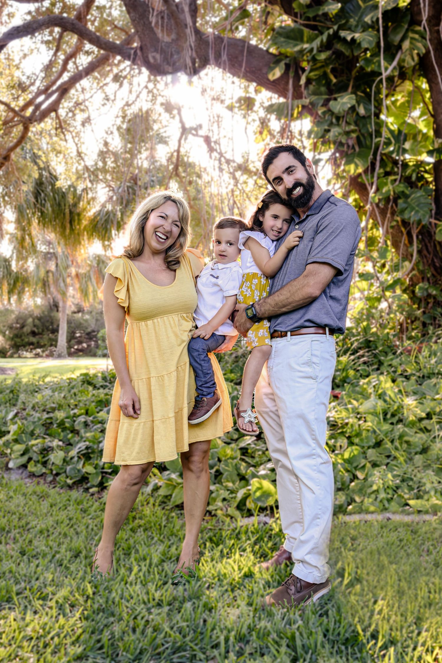 Family Photography Session Motherhood Couples Kids Siblings Vero Beach Sebastian Florida