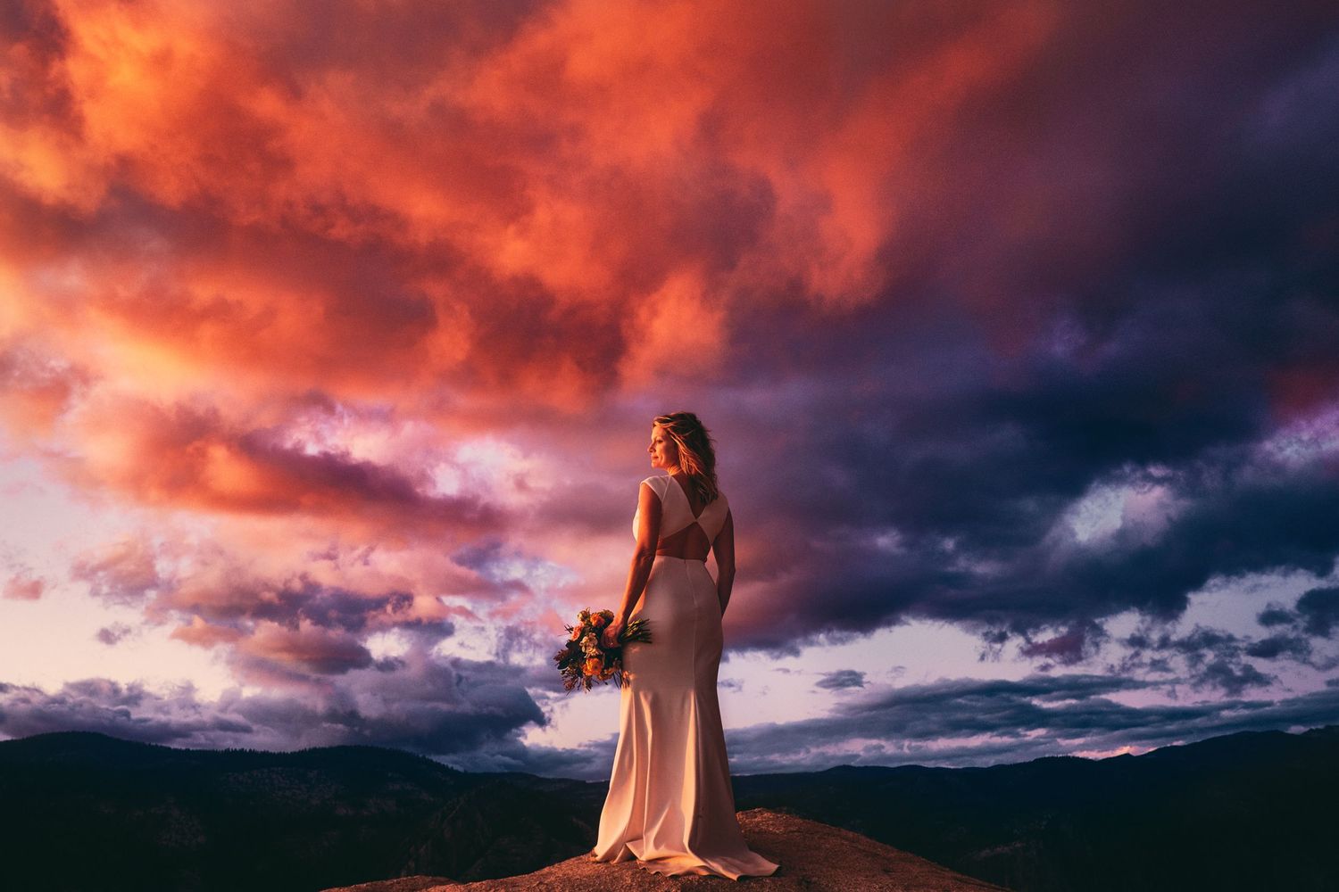 Yosemite Bride at Taft Point for Sunset