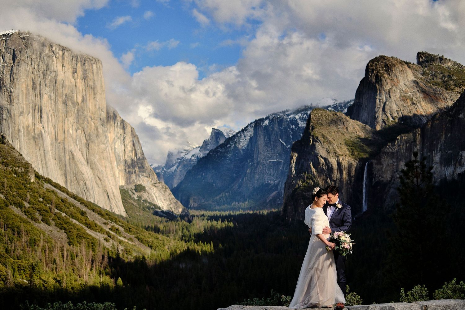 Bride and Groom at Tunnel View during Winter snowstorm
