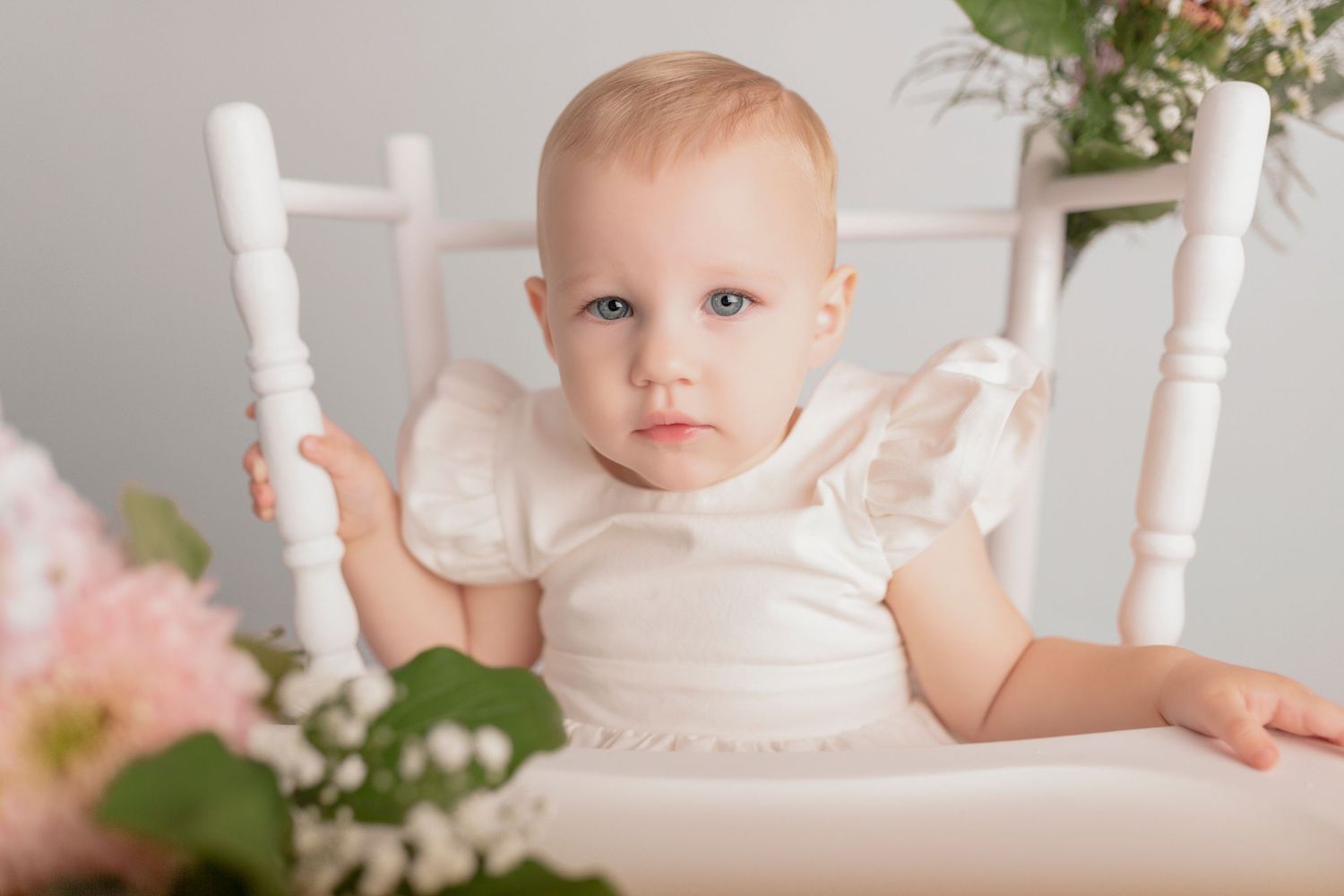 cake smash first year baby milestone photography victoria bc