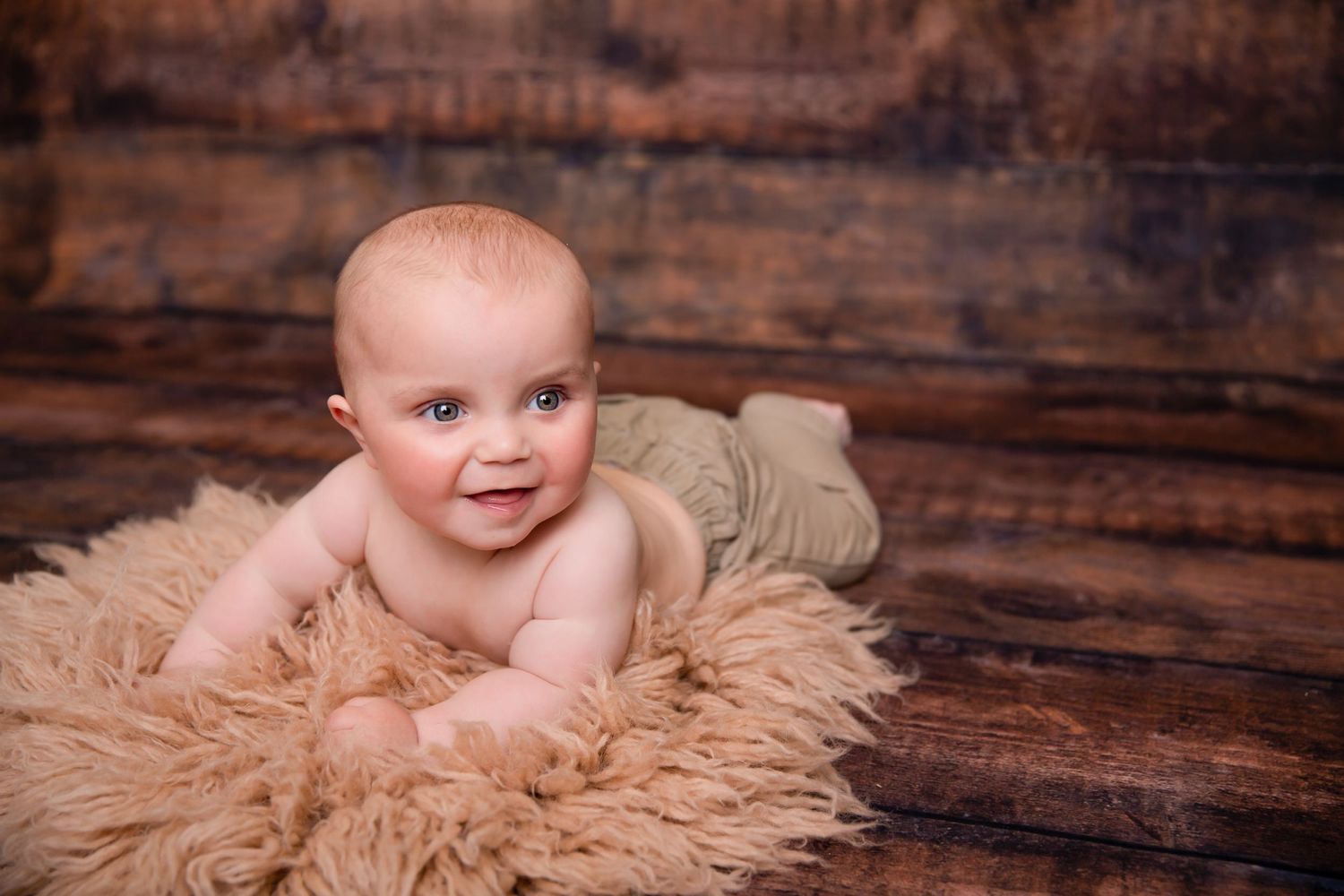 children baby milestone portrait photographer victoria bc