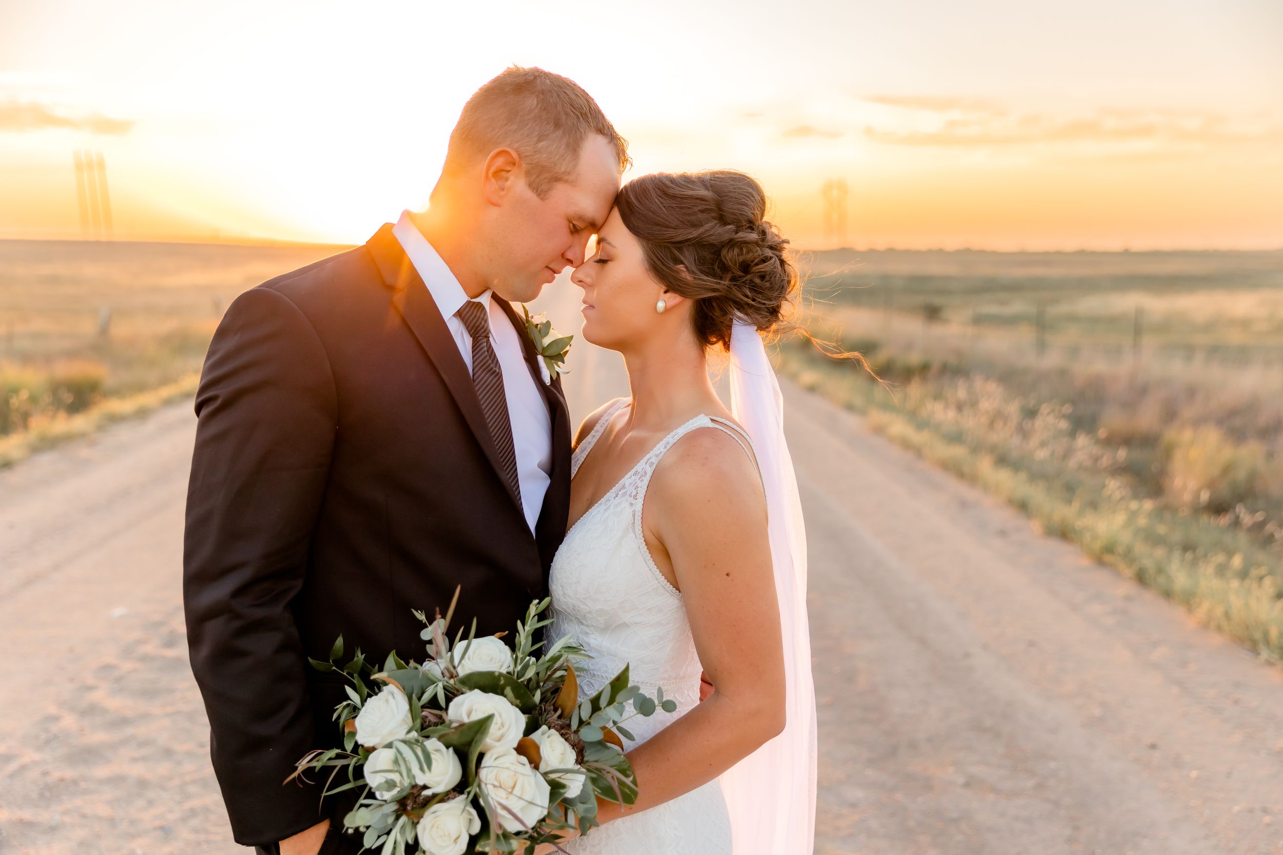 Hays, Kansas, Wedding, Kansas photographer, Dirt Road Photography, Kansas Wedding, Romantic, Authentic, Happy, Fort Hays