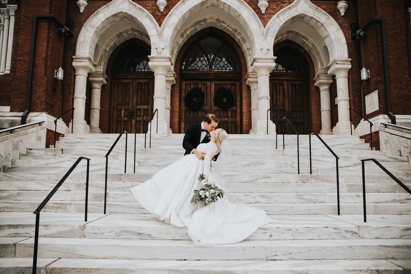 catholic wedding macon ga, st. Joseph cathedral, macon wedding, wedding photographer macon georgia