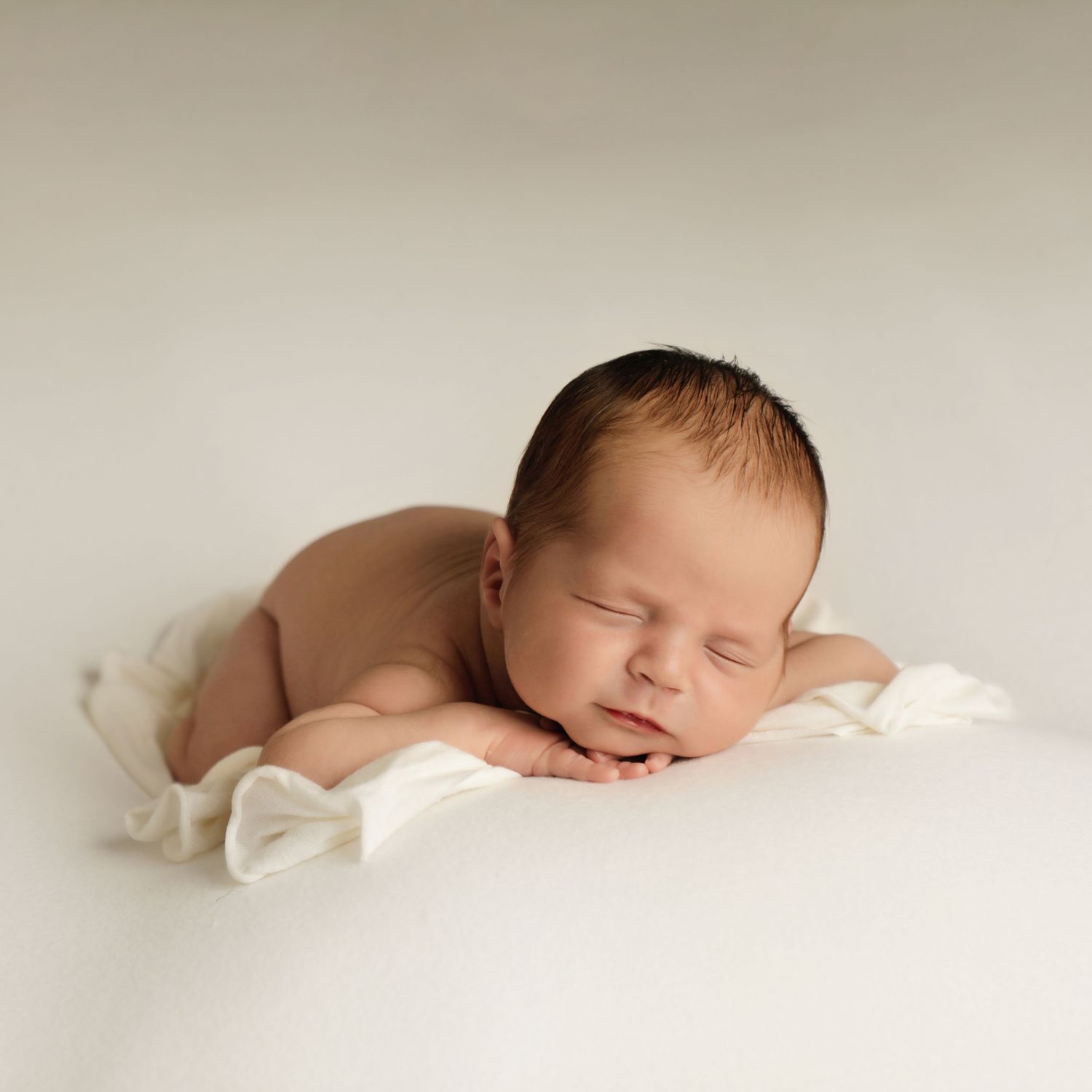 newborn photographer near me Lakewood NJ, baby photography near me Lakewood NJ, newborn portrait studio, baby portrait studio