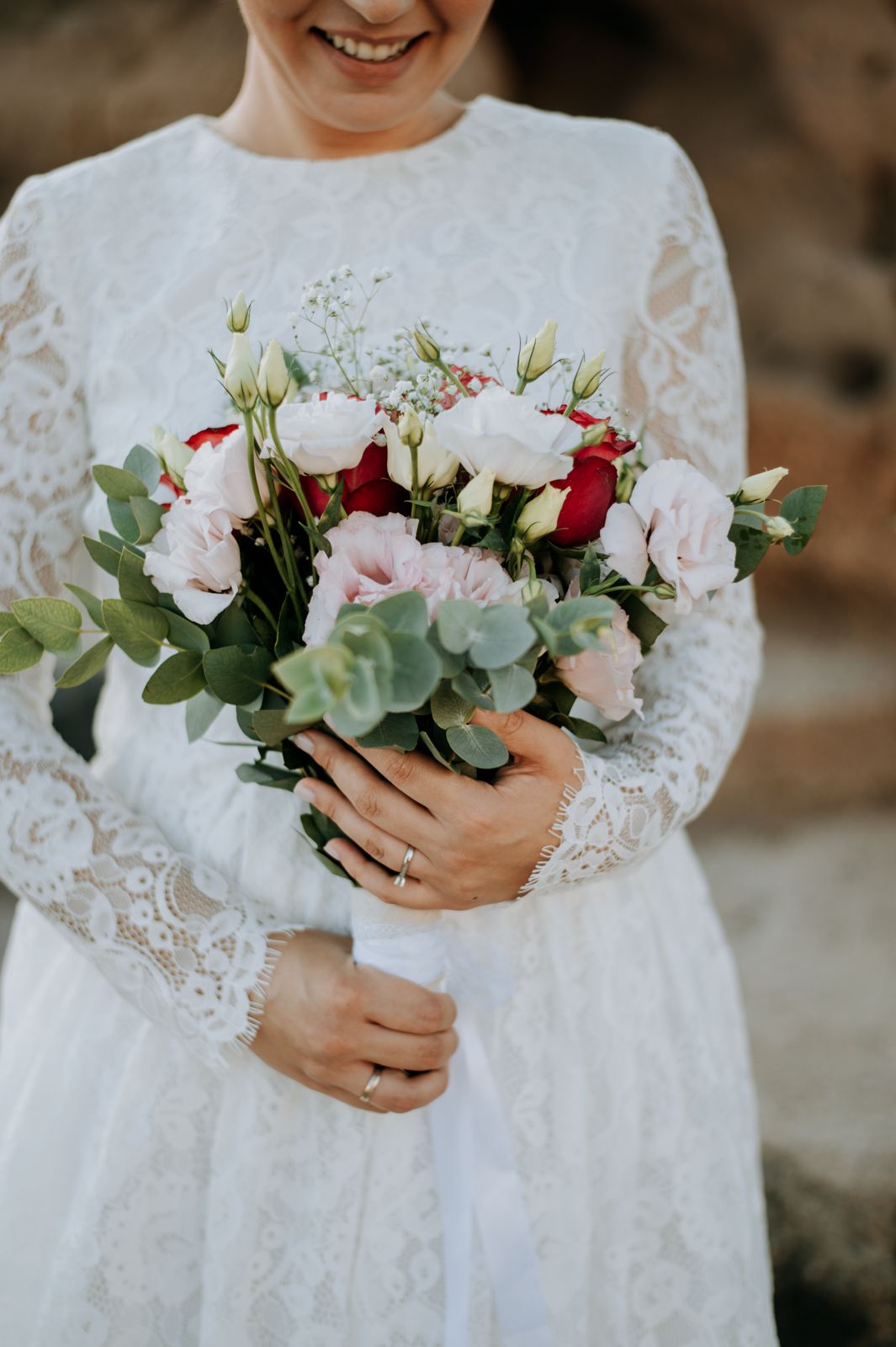 Santorini elopement photographer