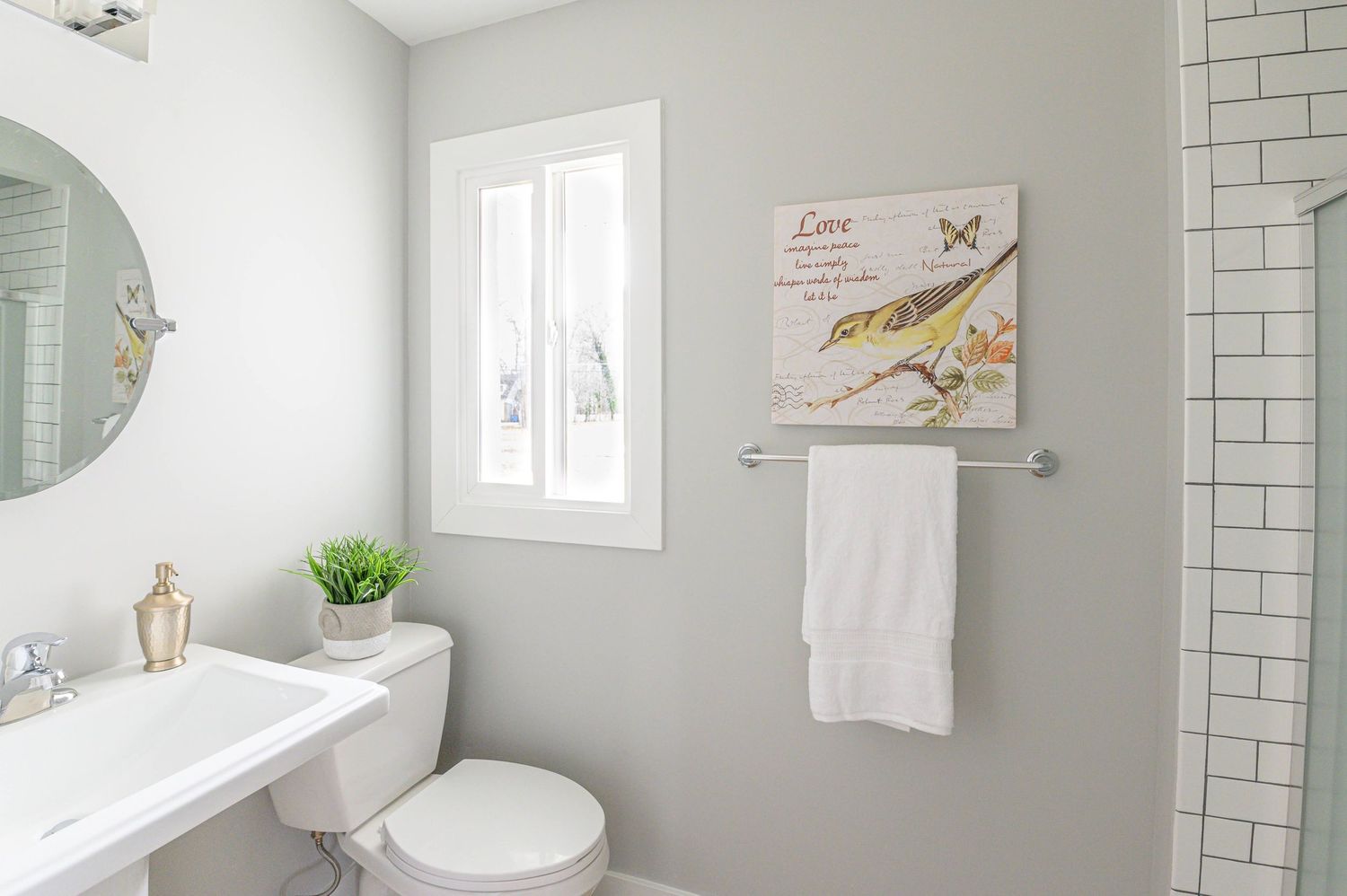 professional photography for bathrooms