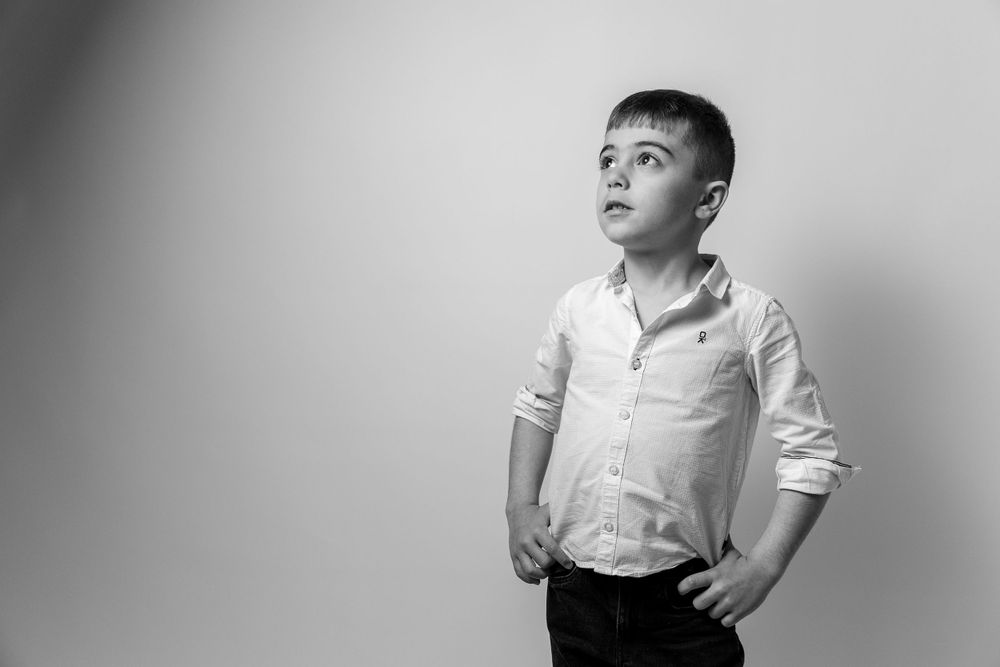 семейна фотосесия в професионално студио от професионален фотограф, град софия, младост