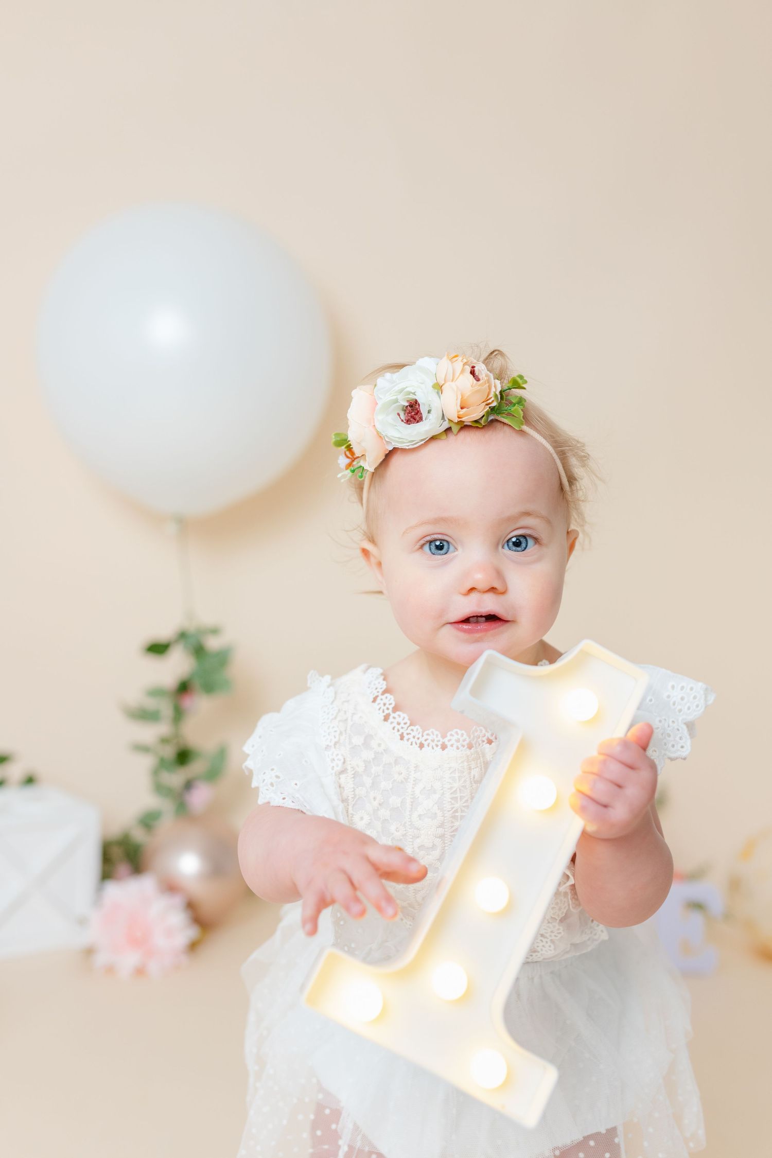 milestone cake smash session in studio In manassas Virginia