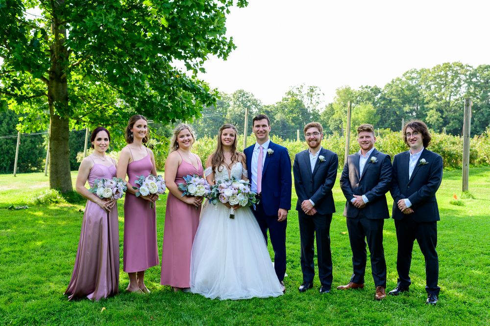 London Wedding Photographer Arrowwwod Farm Bridal Party Spirits Intrigued Photography 2022