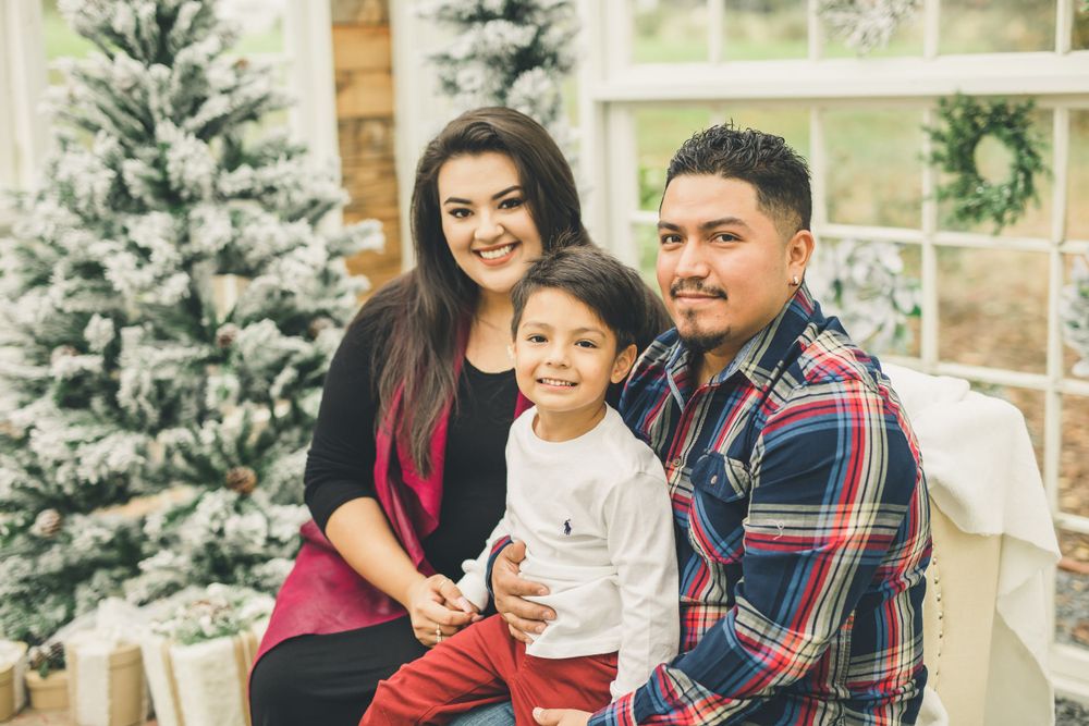 santa photos near me, christmas photos Lawrenceville GA, family holiday photos near me Lawrenceville GA, santa pics