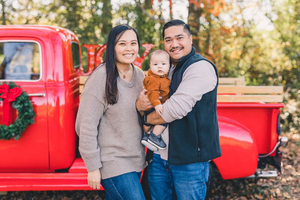 santa photos near me, christmas photos Lawrenceville GA, family holiday photos near me Lawrenceville GA, santa pics