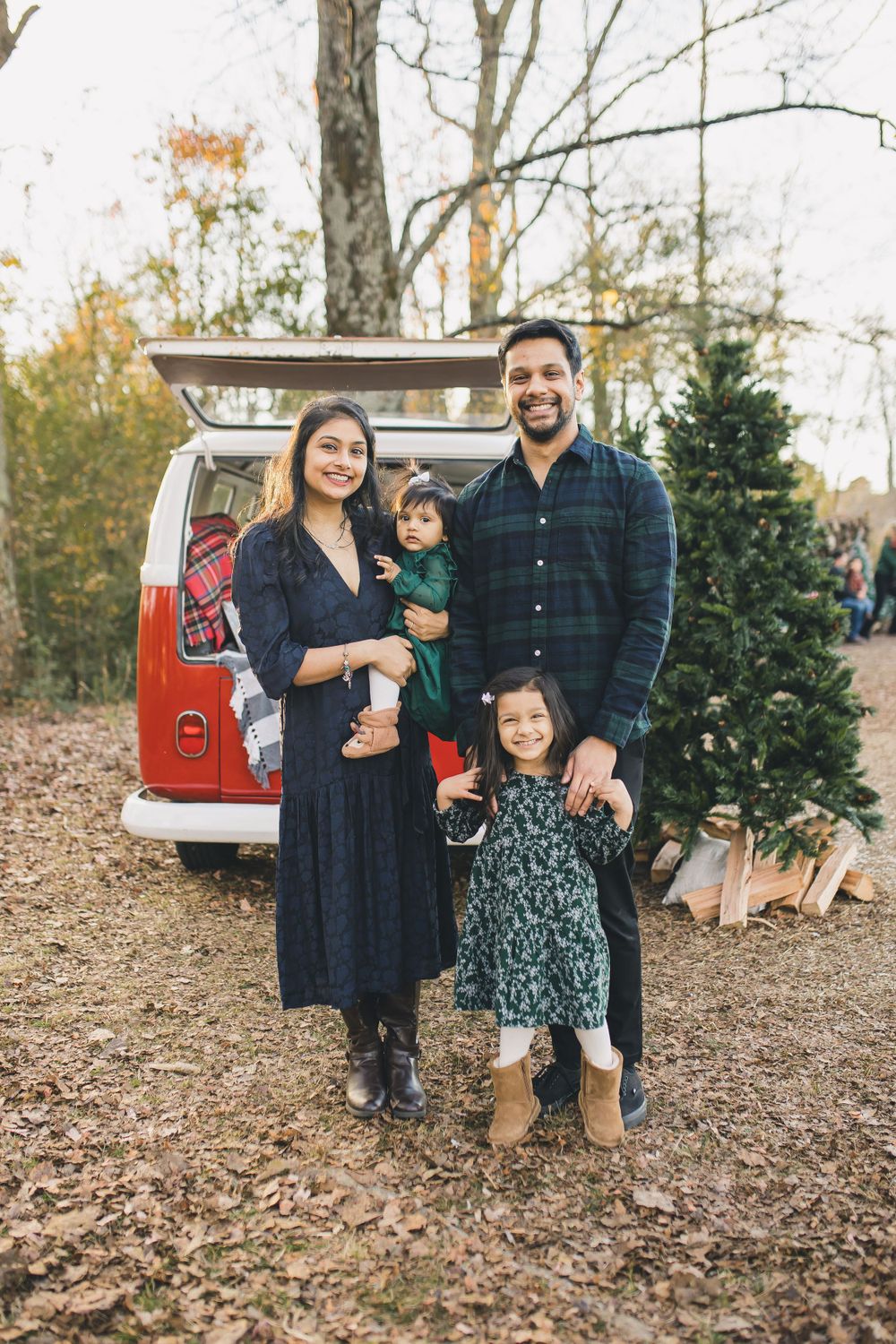 santa photos near me, christmas photos Lawrenceville GA, family holiday photos near me Lawrenceville GA, santa pics