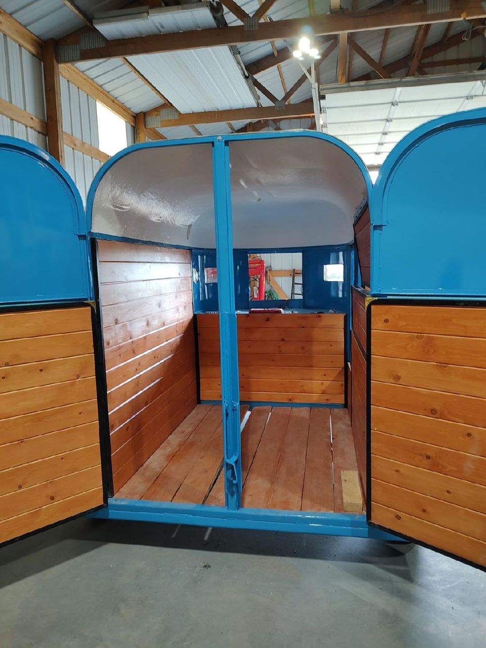 Hand picked pine wood interior