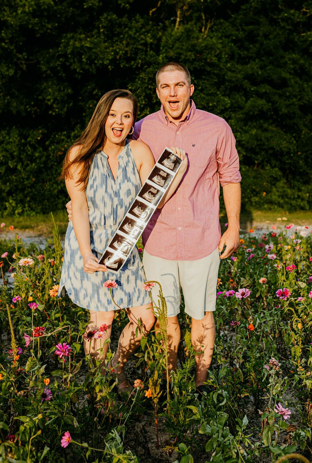 MATERNITY PHOTOGRAPHER IN SWANSBORO NC SERVING JACKSONVILLE, NC AND Emerald Isle.
