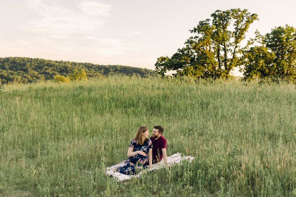 Maternity photo in Cross Plains Wisconsin