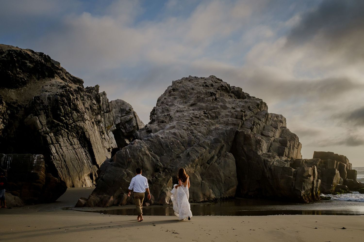 Sesion Post Boda - Trash the Dress - Emociones Reales -Fotografia y Video