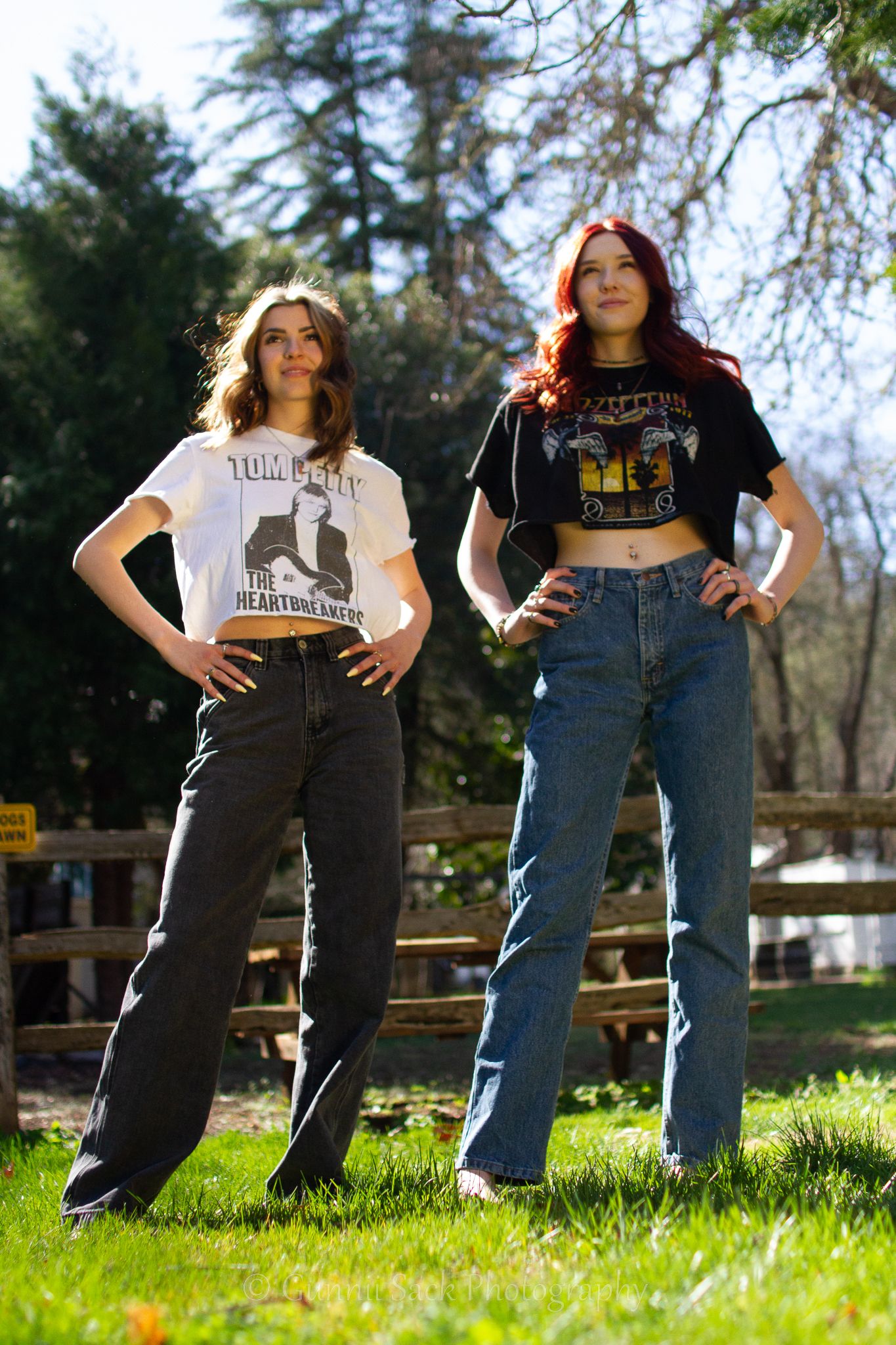 cousins, gunnii sack photography, best friends, class of 2022, amador county, volcano ca, argonaut high school,