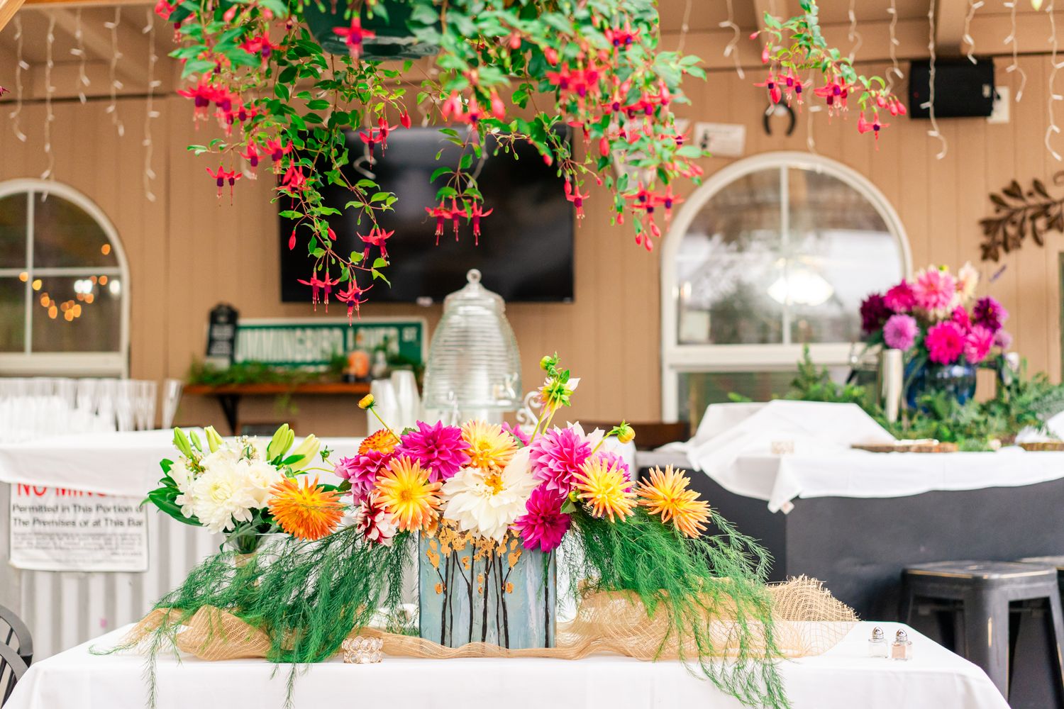 table flower arrangement