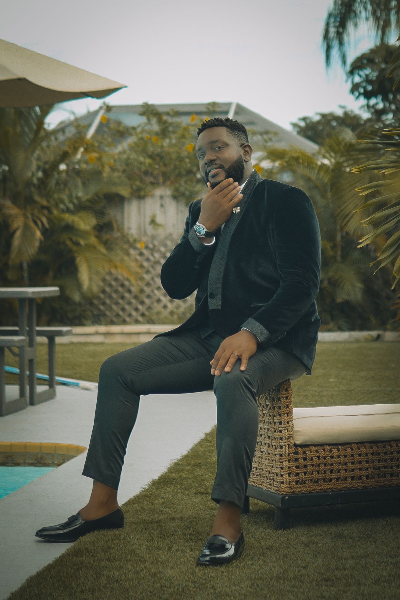 Groom Portrait in Palm Beach Gardens, Captured by jyjys'photography