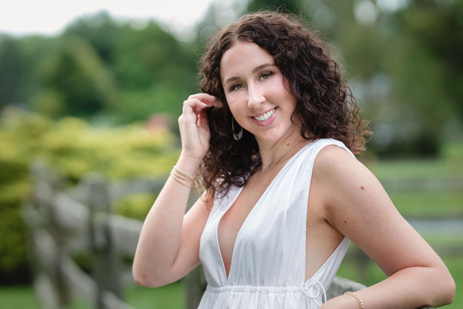 Senior photographer in the Beaver County Area with over 10 years of experience.