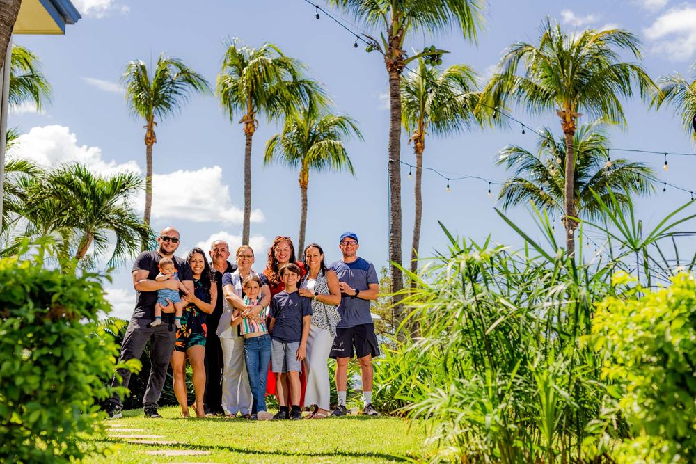 Family Photo Shoot in MargaritaVille Flamingo Beach