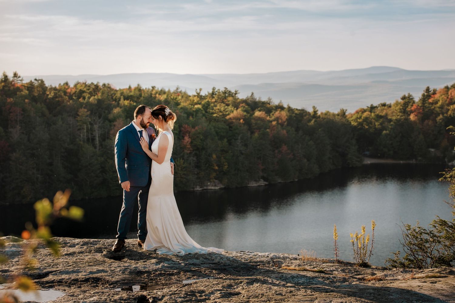 minnewaska lake anniversary session