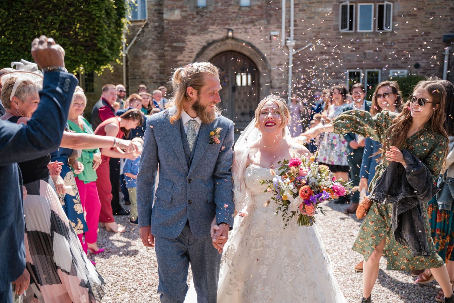 zara davis wedding photographer broadfield court hereford herefordshire old manor house may confetti colour cotswolds