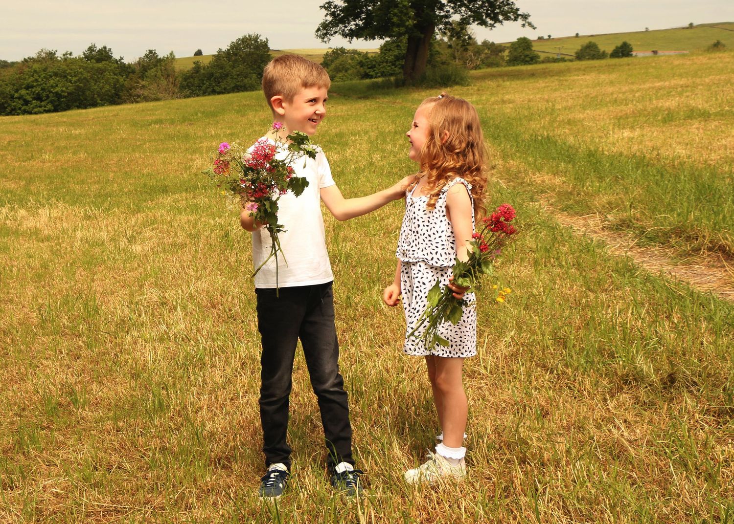 Family Sibling Session Brother and Sister Outdoor Photography. Newborn Photographer Tameside
