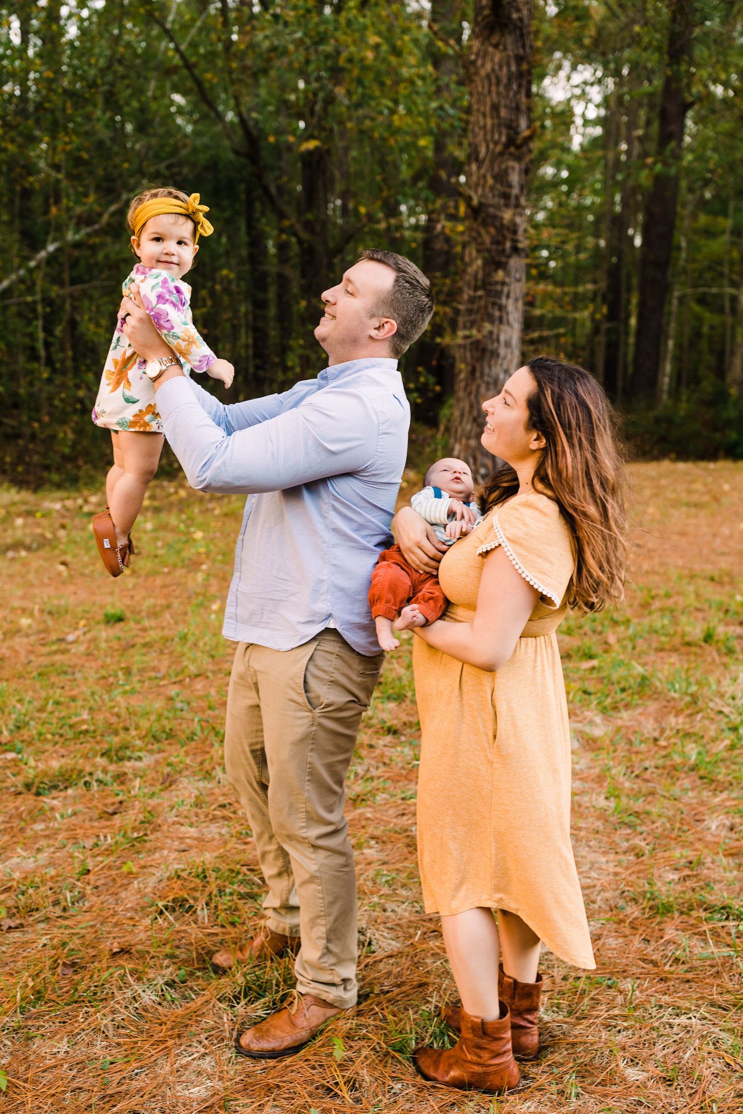 Virginia Beach family photographer, Virginia Beach newborn photographer, Virginia Beach maternity photographer