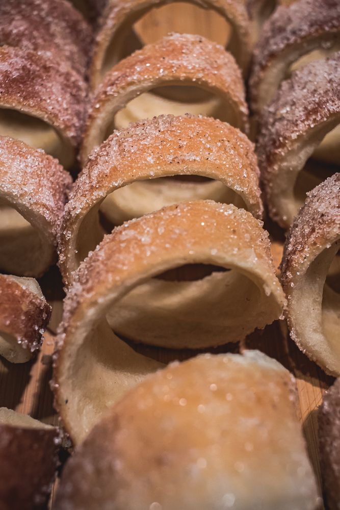 Kürtőskalács Hungarian Chimney Cake - Photo by © Reka Csulak