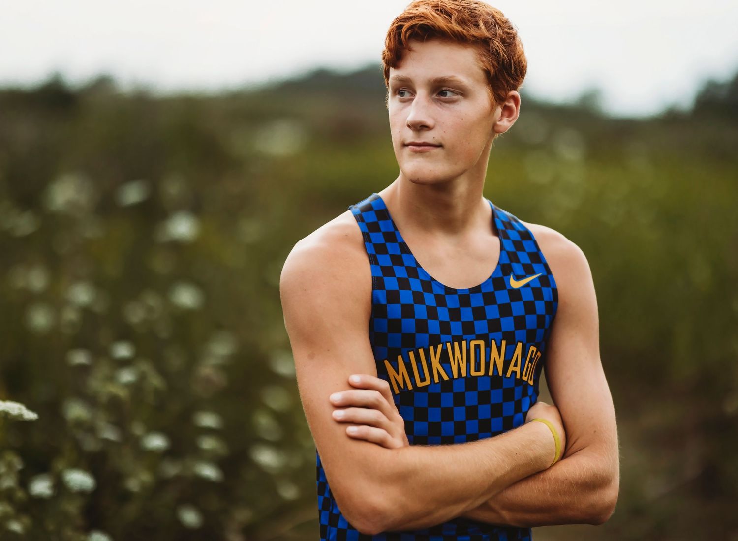 Cross country outdoor senior photos near milwaukee