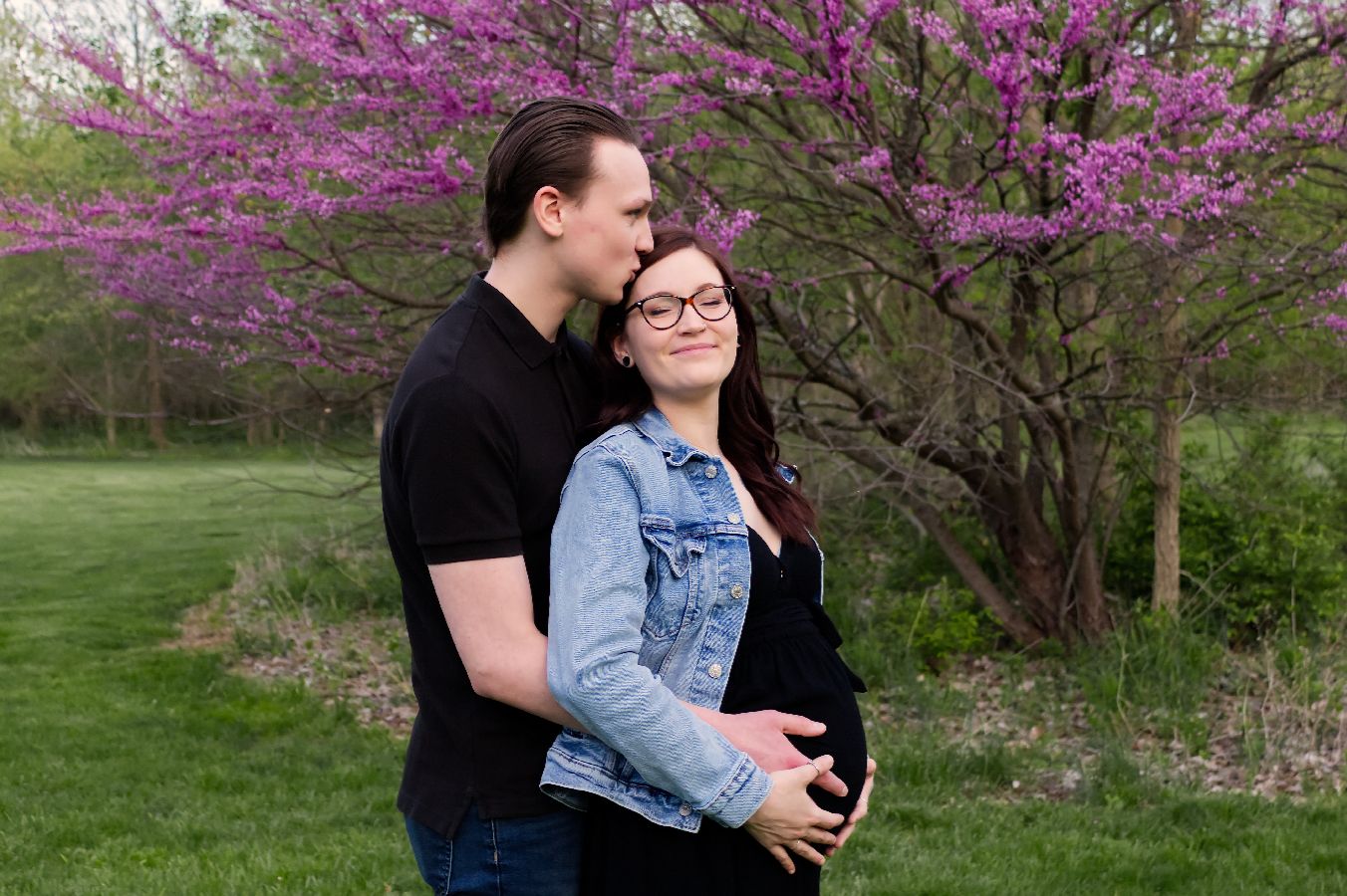 Maternity couples photos Quail Ridge Park Wentzville Give It A Shot Photography St. Louis family photographer