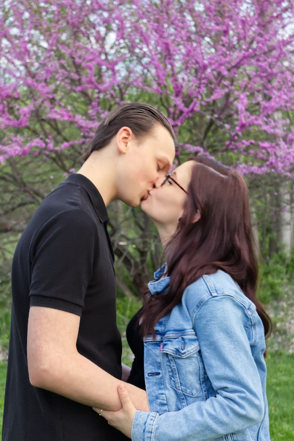 Maternity couple photos Quail Ridge Park Wentzville Give It A Shot Photography St. Louis family photographer