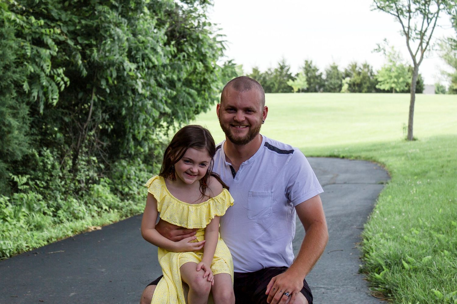 Dad and daughter Father's Day family pictures Quail Ridge Park St. Louis Give It A Shot Photography