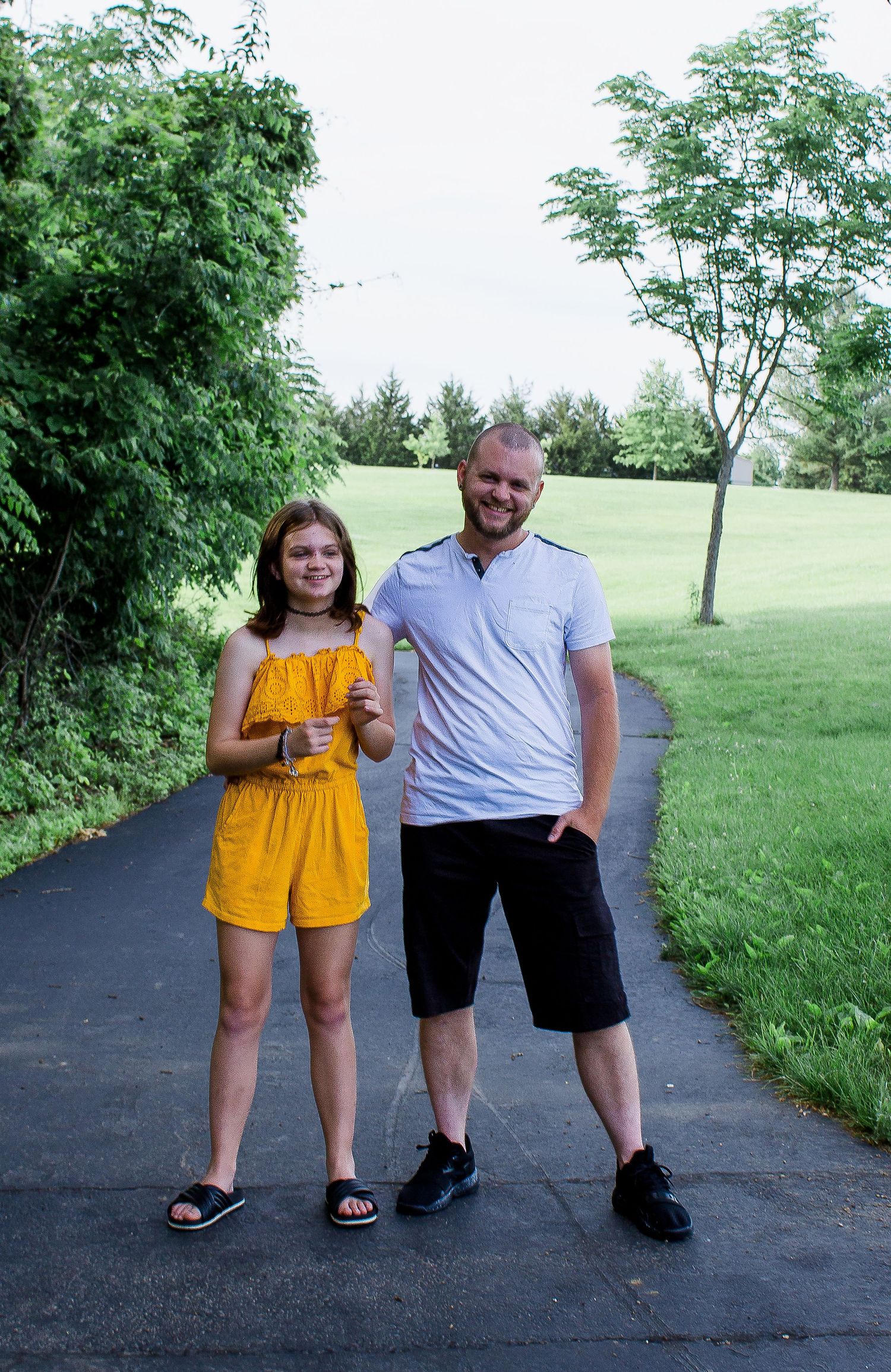 Dad and daughter Father's Day family pictures Quail Ridge Park St. Louis Give It A Shot Photography